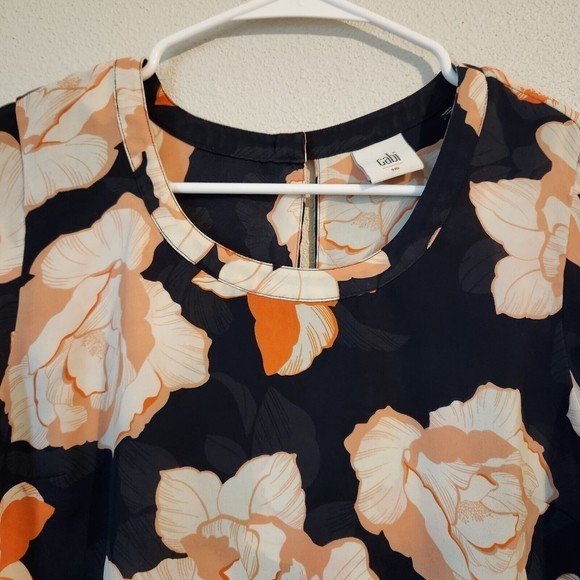 CAbi Blossom Floral Cap Sleeve Tiered Blouse Womens Size Small - Picture 3 of 6